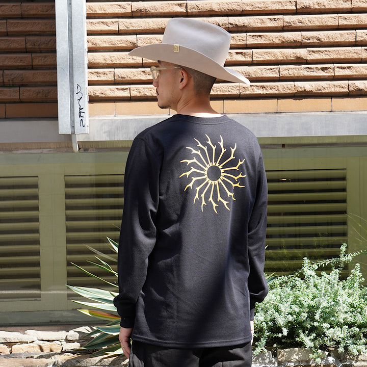 South2 West8 - L/S Round Pocket-Tee - Circle Horn - RW658