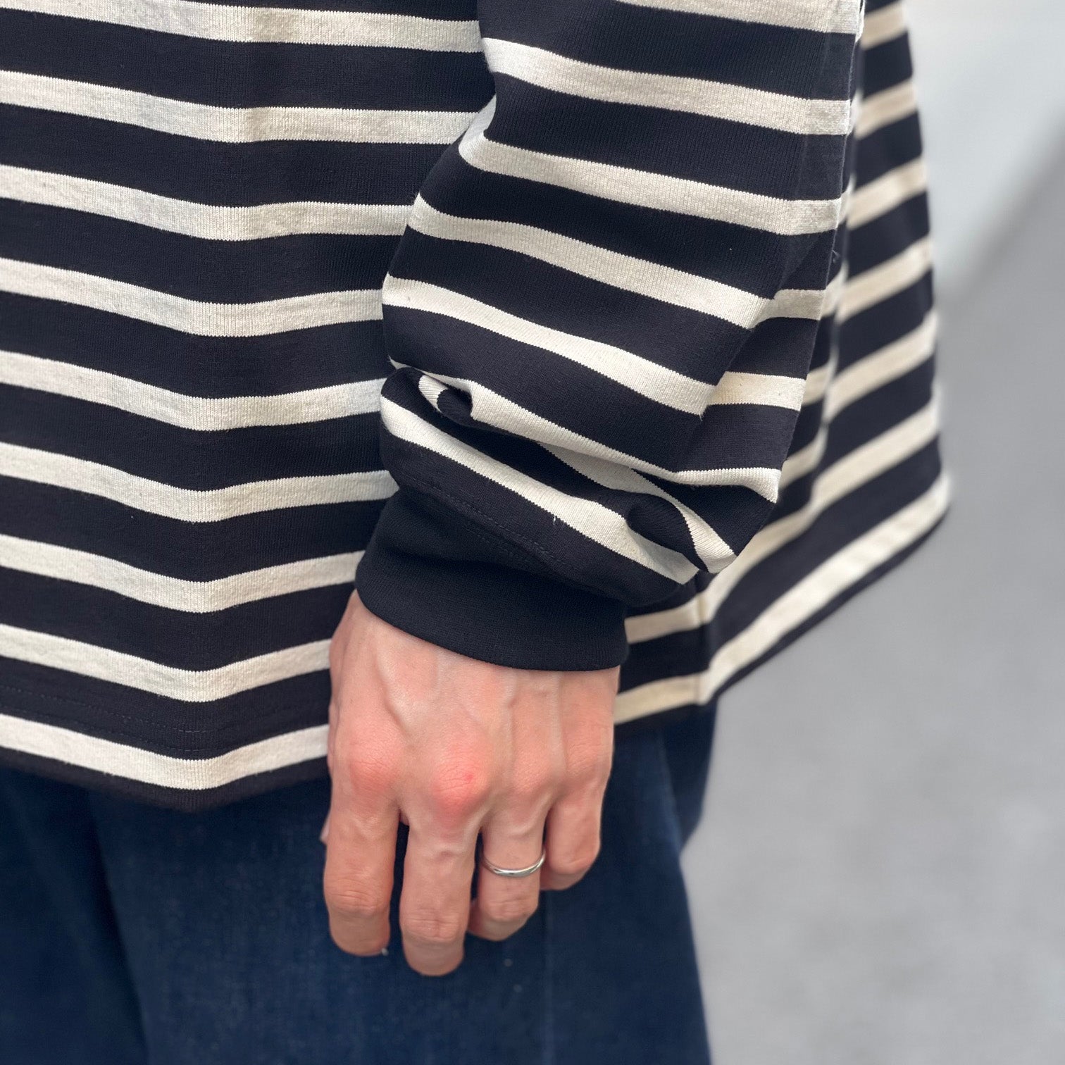 THE DAY MOCK NECK BORDER L/S T-SHIRT D24AW-02001 – Sun House