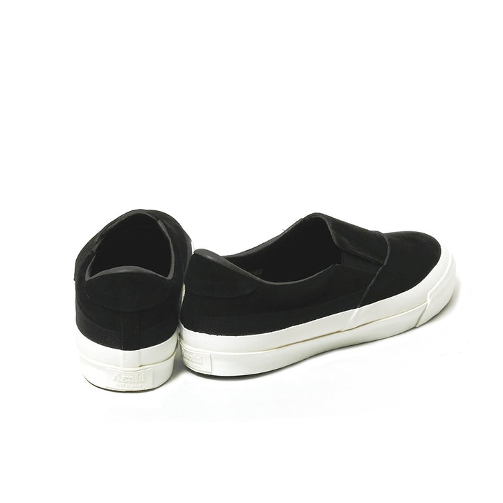 ASAHI - BELTED SLIP-ON SUEDE - Black - KF20692-1