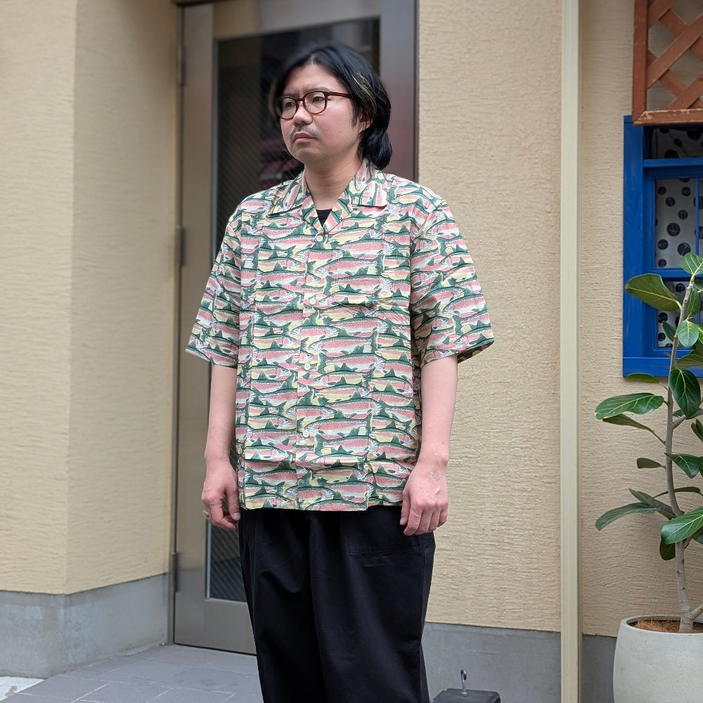 SOUTH2 WEST8 - S/S Open Collar Shirt - Trout - SX676