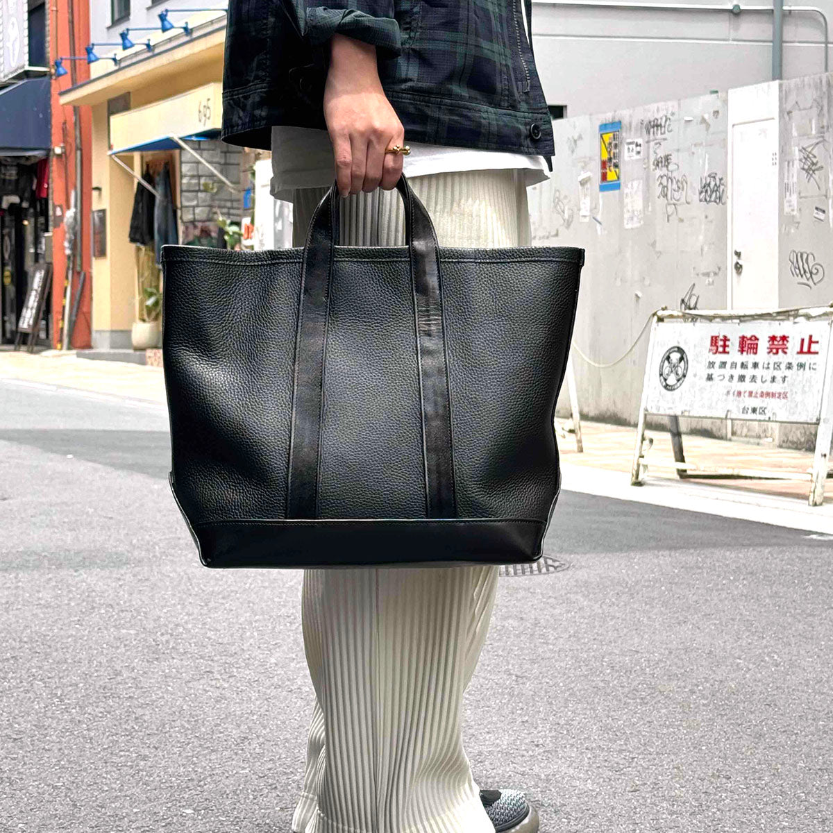 DAY DATE - DAY TOTE BAG M - DD26SS-003 – Sun House Online Store
