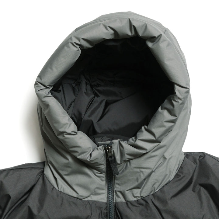THE NORTH FACE - Baltoro Sleek Light Jacket - ND92652
