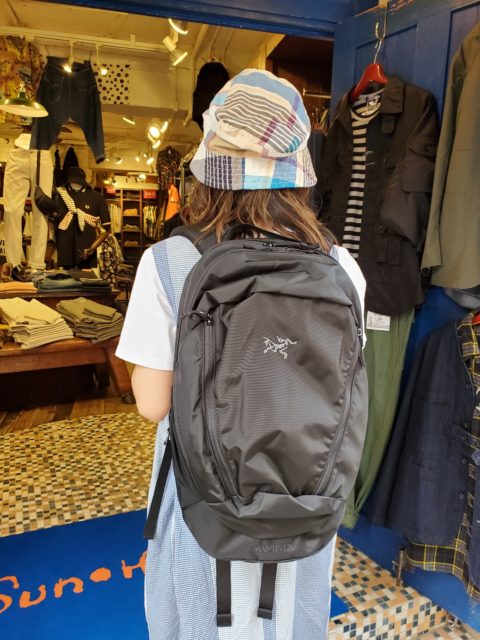 ARC'TERYX - Mantis 26 Backpack – Sun House Online Store 〜 サン